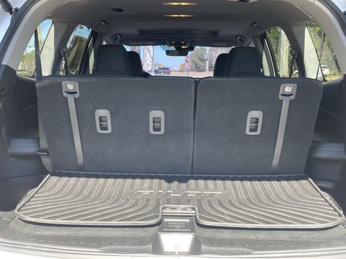 Used 2022 Honda Pilot Special Edition image 8