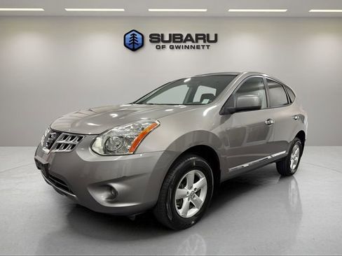 Used 2013 Nissan Rogue S w/ Special Edition Pkg FWD image 1