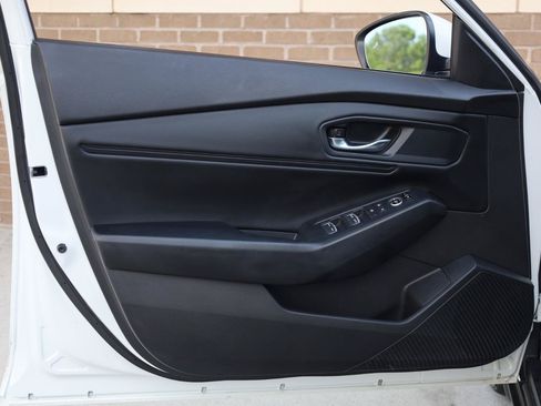 Used 2023 Honda Accord EX image 12