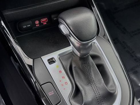 Used 2019 Kia Forte S image 18