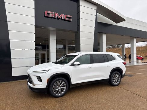 Certified 2025 Buick Enclave Preferred image 1