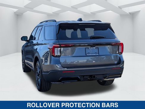 New 2026 Ford Explorer ST-Line w/ ST-Line Street Pack RWD image 7