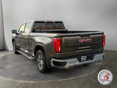 Used 2019 GMC Sierra 1500 SLT image 3