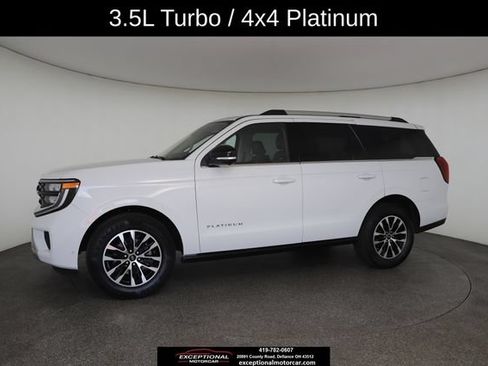 Used 2025 Ford Expedition Platinum AWD/4WD image 4