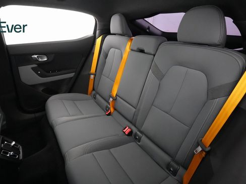 Used 2022 Polestar Polestar 2 w/ Performance Package image 10