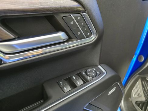 Used 2024 Chevrolet Silverado 1500 LTZ w/ Technology Package image 18