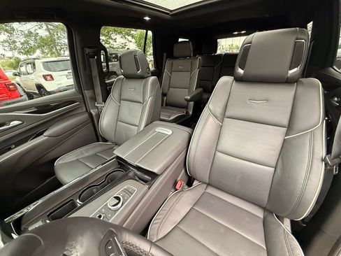 Used 2023 Cadillac Escalade Sport w/ LPO, ONYX Package AWD/4WD image 52