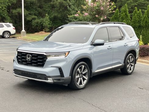 Certified 2024 Honda Pilot Elite image 6