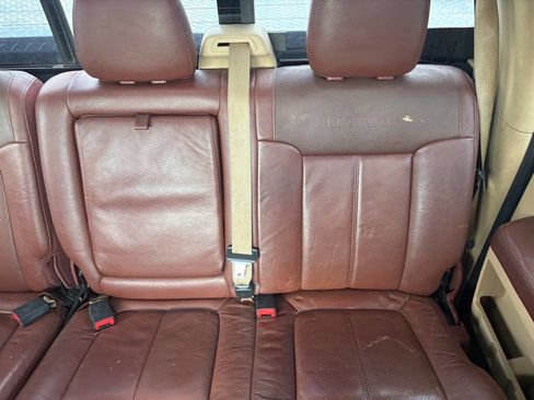 Used 2013 Ford F250 King Ranch w/ King Ranch w/Chrome Pkg image 24