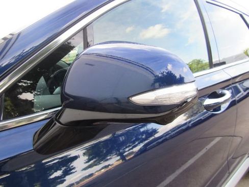 Used 2022 Hyundai Santa Fe Limited image 19