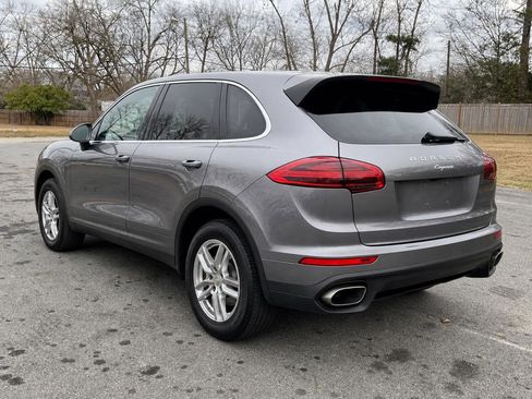 Used 2017 Porsche Cayenne Platinum Edition AWD/4WD image 6