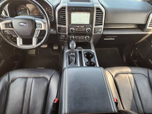 Used 2018 Ford F150 Platinum w/ Equipment Group 701A Luxury RWD image 24