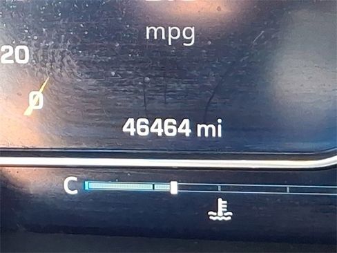 Used 2024 Chevrolet Silverado 3500 LT w/ Convenience Package image 20