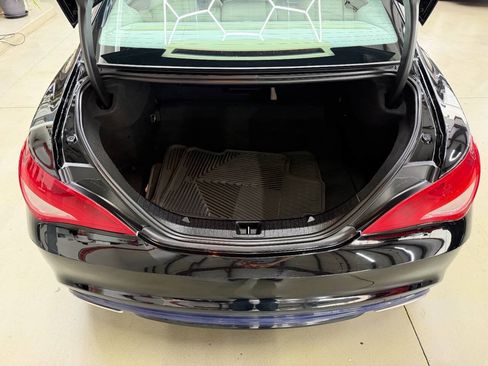 Used 2019 Mercedes-Benz CLA 250 4MATIC image 9