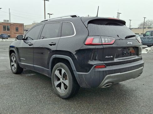 Used 2019 Jeep Cherokee Limited w/ Luxury Group image 5