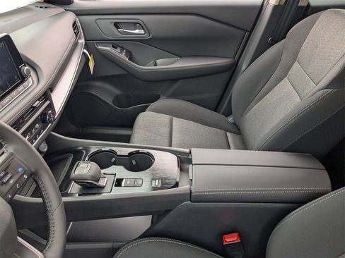 New 2026 Nissan Rogue SV image 12