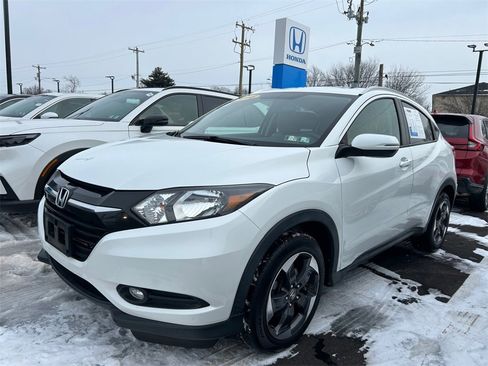 Used 2018 Honda HR-V EX-L image 16