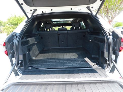 Used 2022 BMW X5 xDrive40i w/ Premium Package AWD/4WD image 26