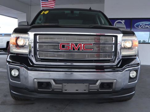 Used 2014 GMC Sierra 1500 SLT w/ SLT Crew Cab Value Package image 11