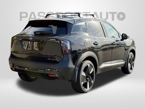 New 2026 Nissan Kicks SR w/ Cold Weather Package image 6