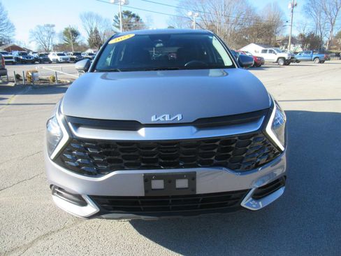 Used 2023 Kia Sportage EX image 10