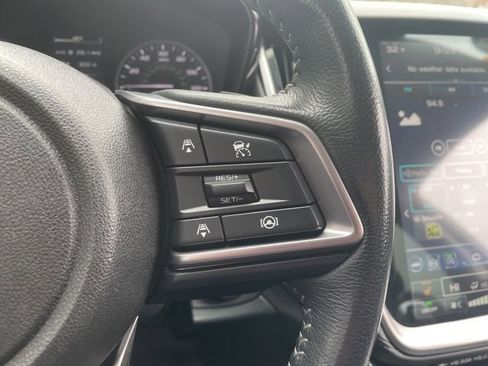 Used 2023 Subaru Outback Premium image 17