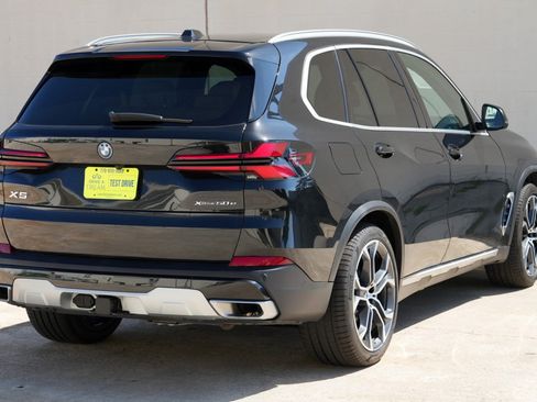 Used 2024 BMW X5 xDrive50e w/ Premium Package AWD/4WD image 59