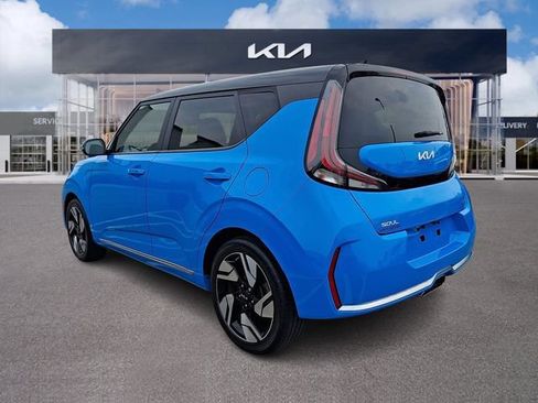 Used 2023 Kia Soul GT-Line FWD image 4