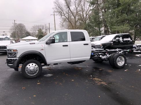 New 2026 RAM 4500 Tradesman image 3