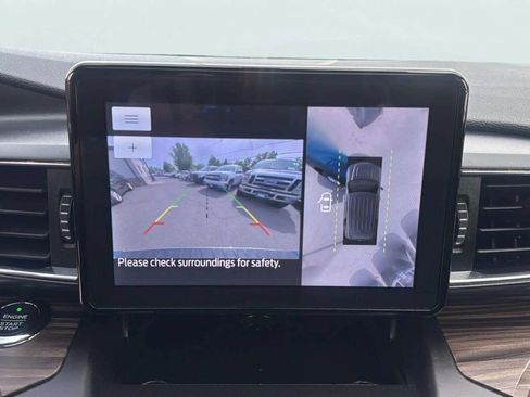 Used 2020 Ford Explorer Limited AWD/4WD image 10