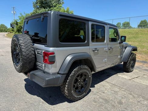 Used 2019 Jeep Wrangler Unlimited Sport S AWD/4WD image 4