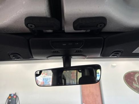 Used 2022 Jeep Gladiator Mojave w/ Cold Weather Group AWD/4WD image 37