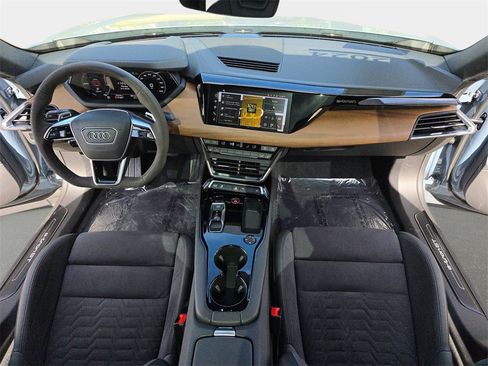 Certified 2024 Audi e-tron GT Premium Plus image 35