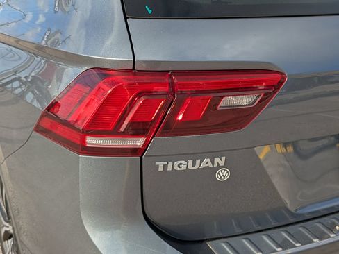 Certified 2021 Volkswagen Tiguan S FWD image 8