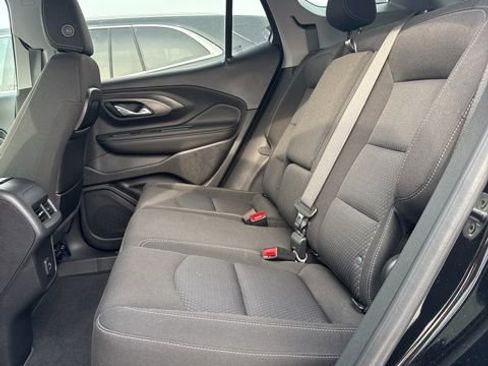 Certified 2022 GMC Terrain SLE w/ Driver Convenience Package image 15