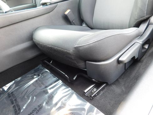 Used 2024 Nissan Sentra SV FWD image 18