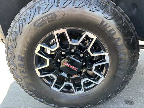New 2026 GMC Sierra 2500 AT4X AWD/4WD image 16