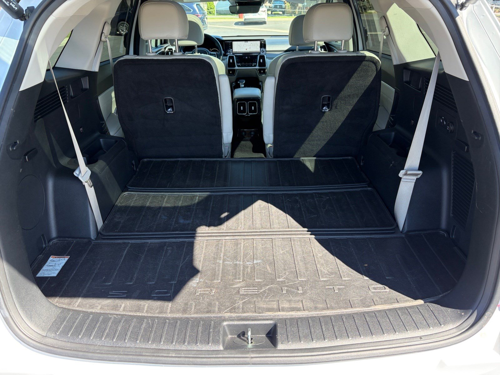 Used 2023 Kia Sorento SX AWD/4WD image 16