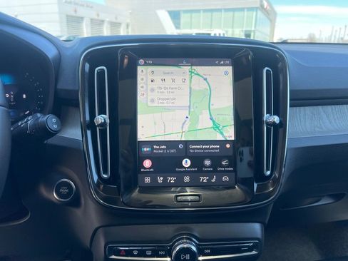 Certified 2026 Volvo XC40 B5 Plus w/ Protection Package Premier image 7