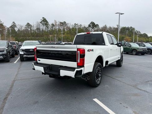 New 2026 Ford F250 Platinum AWD/4WD image 8