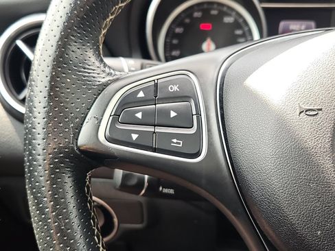 Used 2018 Mercedes-Benz GLA 250 image 22