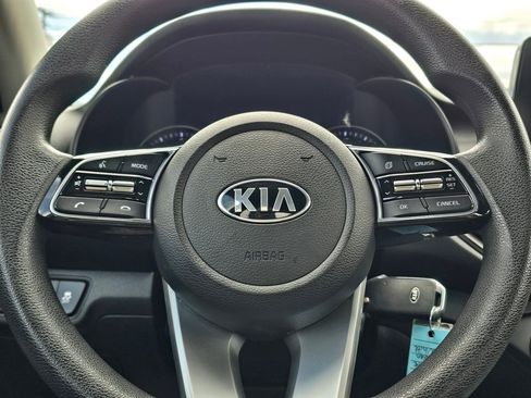 Used 2020 Kia Forte LXS FWD image 23