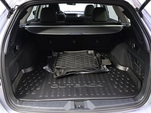 Certified 2025 Subaru Outback Onyx Edition image 53