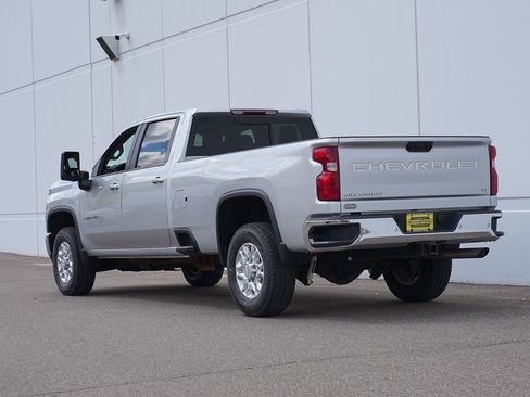 Used 2020 Chevrolet Silverado 3500 LT w/ All Star Edition AWD/4WD image 5