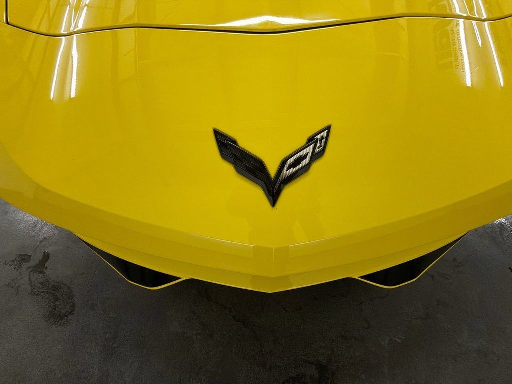 Certified 2017 Chevrolet Corvette Stingray Convertible RWD image 28