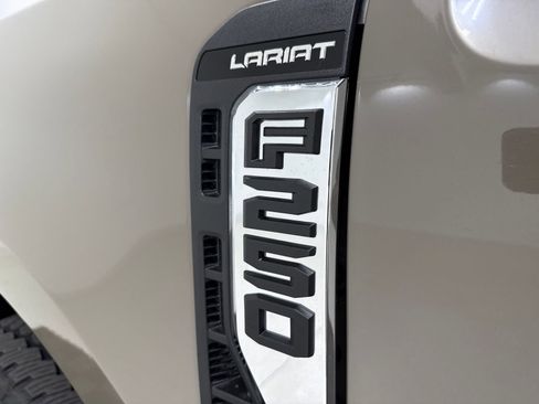New 2026 Ford F250 Lariat w/ Lariat Ultimate Package AWD/4WD image 13