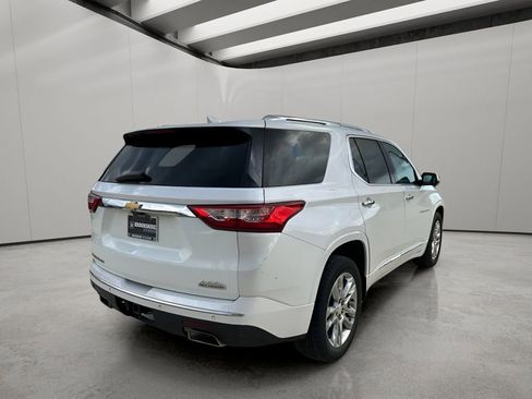 Used 2020 Chevrolet Traverse High Country image 5