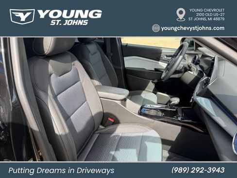 Used 2025 Chevrolet Trax LT w/ Driver Confidence Package FWD image 14