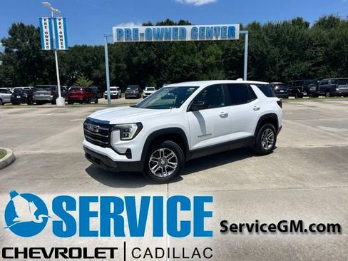 Used 2025 GMC Terrain Elevation AWD/4WD image 1