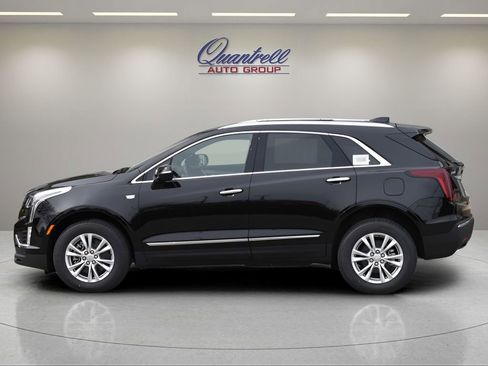 Used 2026 Cadillac XT5 Luxury w/ LPO, Floor Liner Package FWD image 7